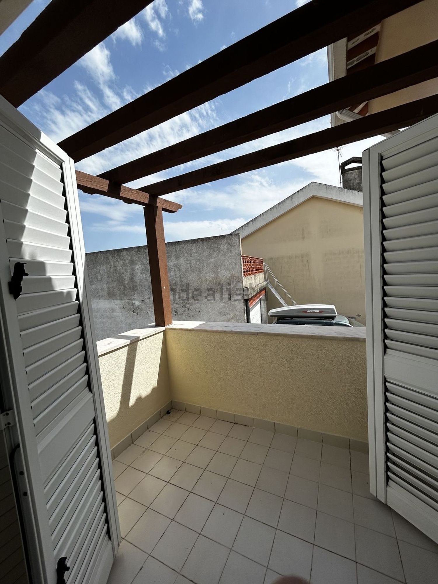 小楼房或独栋别墅出售在Rua dos Lusíadas, 6 - 阳台