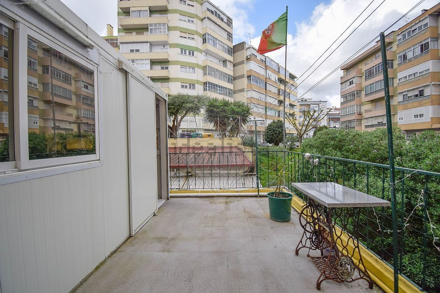 公寓 t3出售在Rua Doutor Jaime Cortesão - 阳台