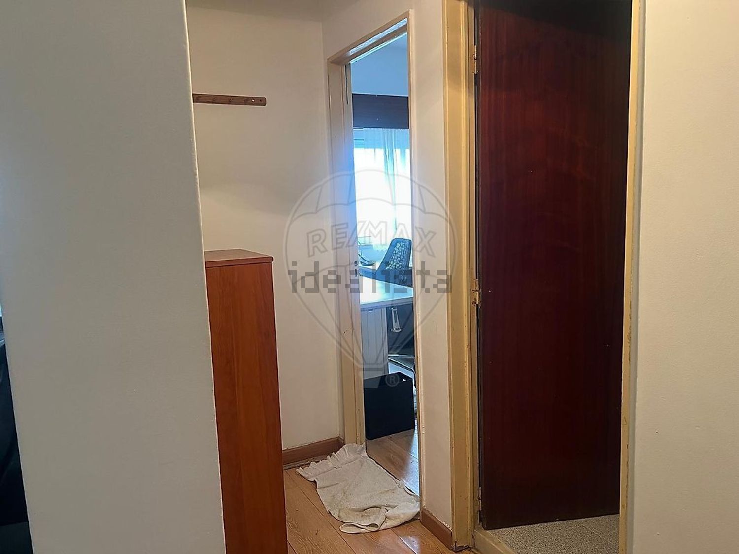 公寓 t2出售在Rua António Nobre - 过道