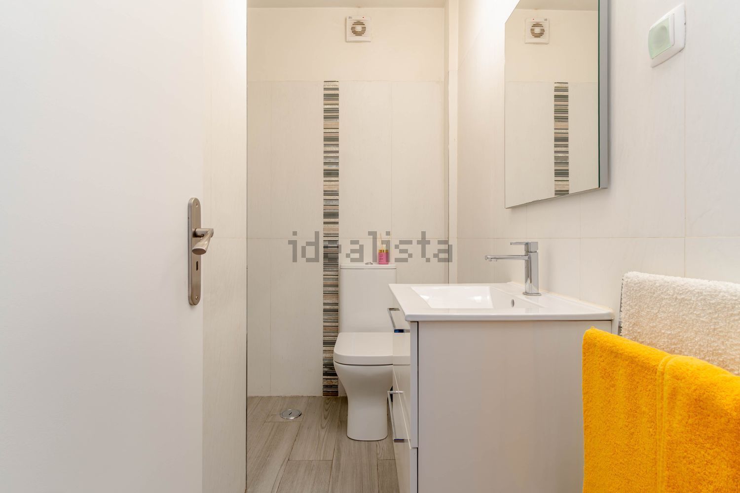 联排别墅出售在Rua Hortense Luz - 卫生间