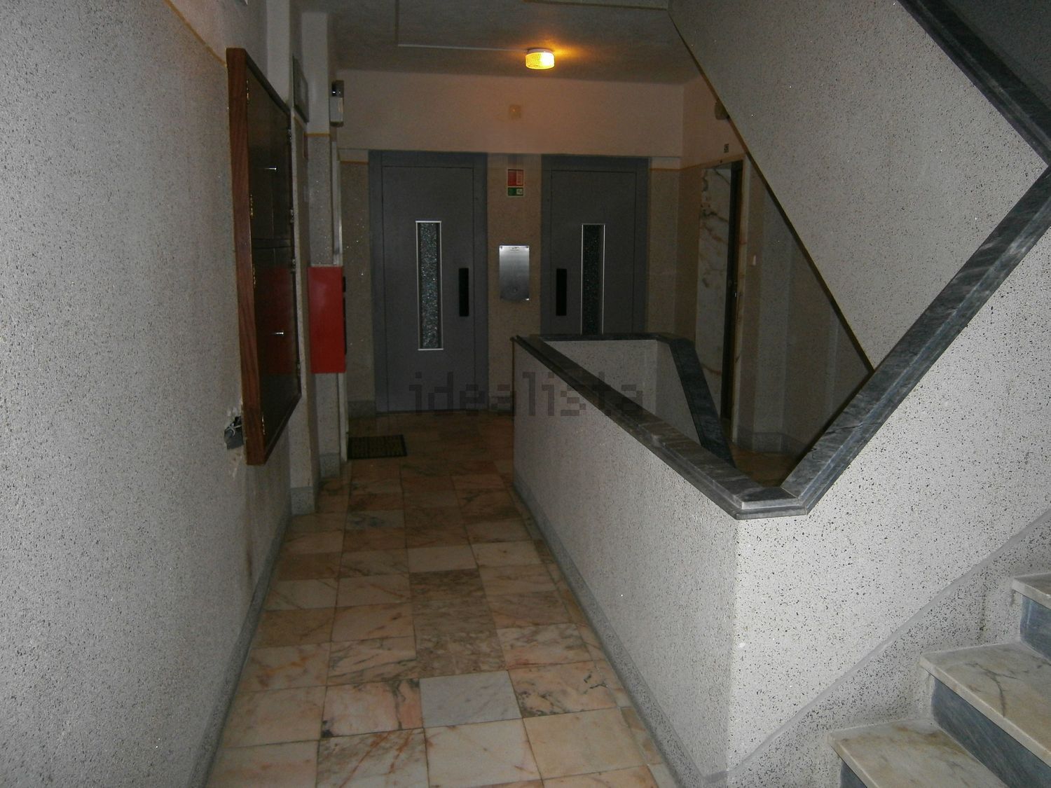 公寓 t3出售在Rua José Afonso, 14 - 过道