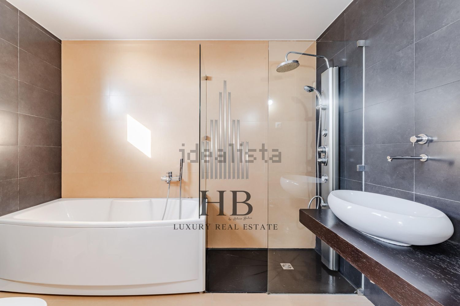 小楼房或独栋别墅出售在São João das Lampas e Terrugem - 卫生间