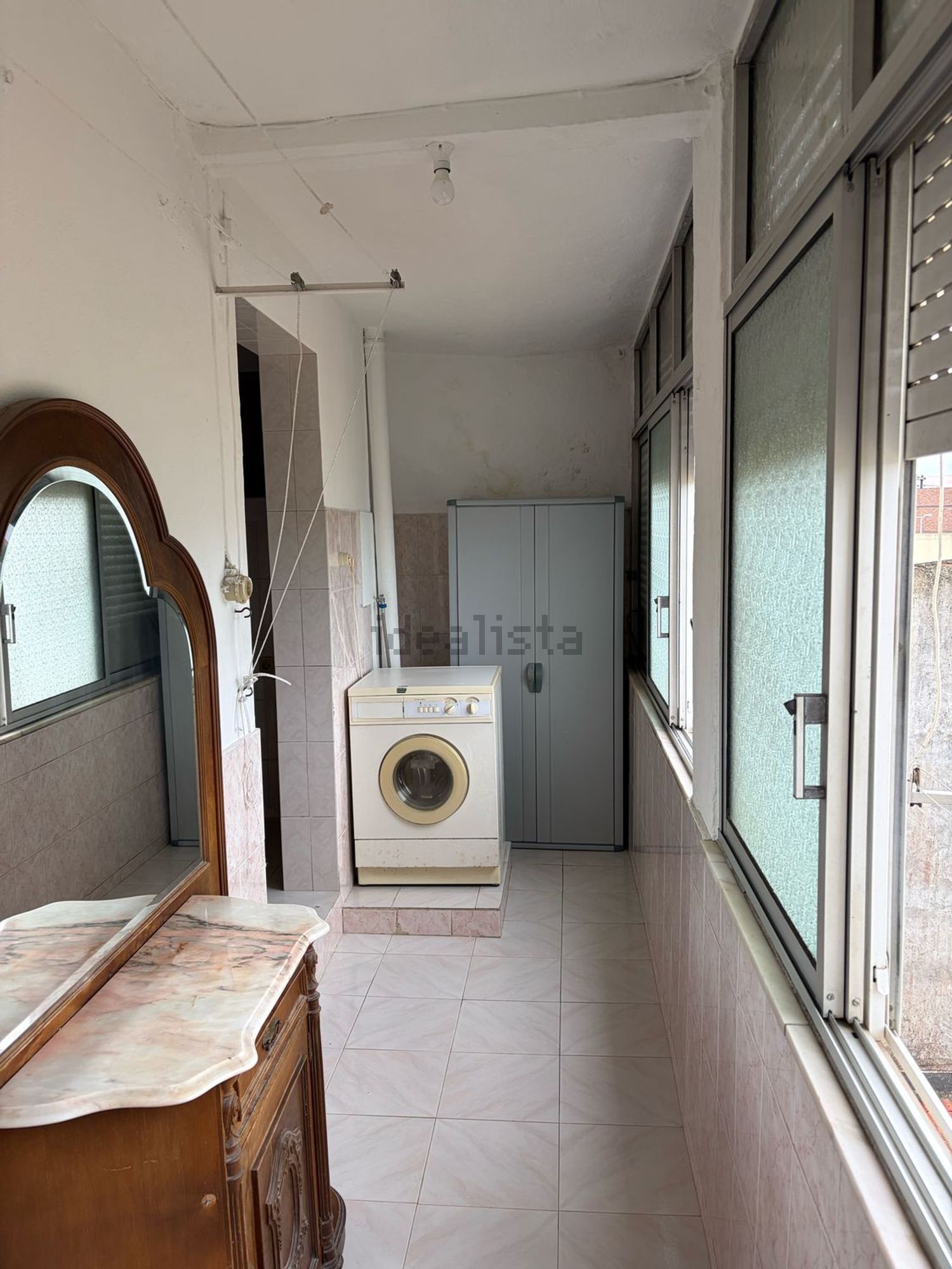 公寓 t2出售在Rua Cidade da Beira, 14 - 厨房