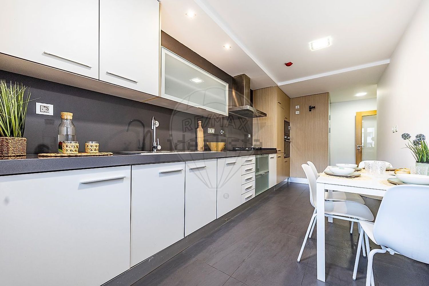 公寓 t3出售在Avenida Diogo Cão - 厨房