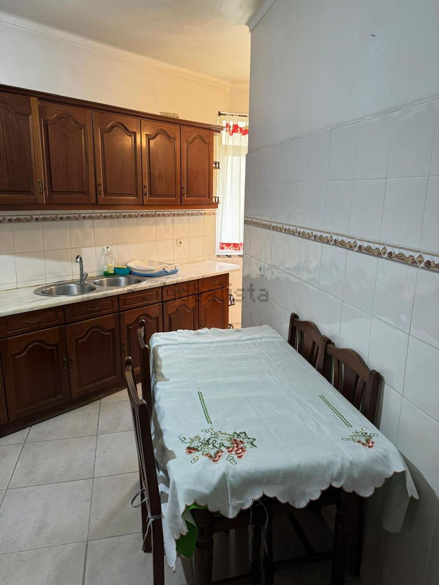 出租房间在Rua Actor António da Silva, 5 - 厨房