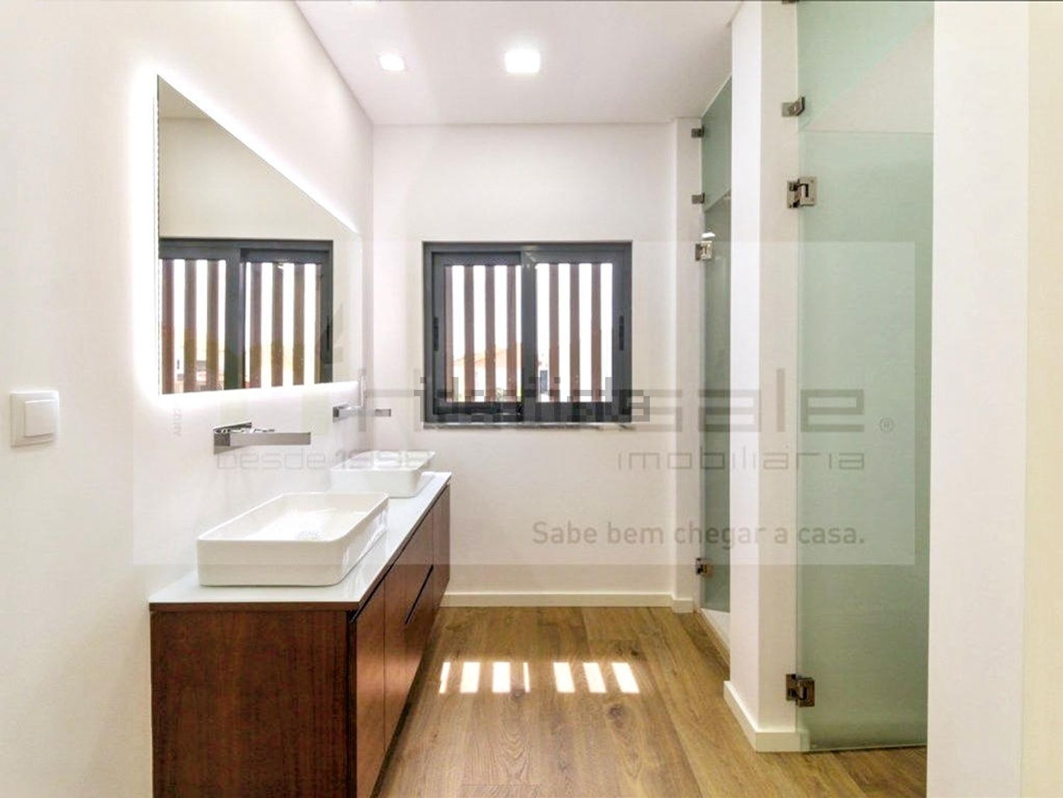 小楼房或独栋别墅出售在Rua Marechal Craveiro Lopes, 43 - 厨房