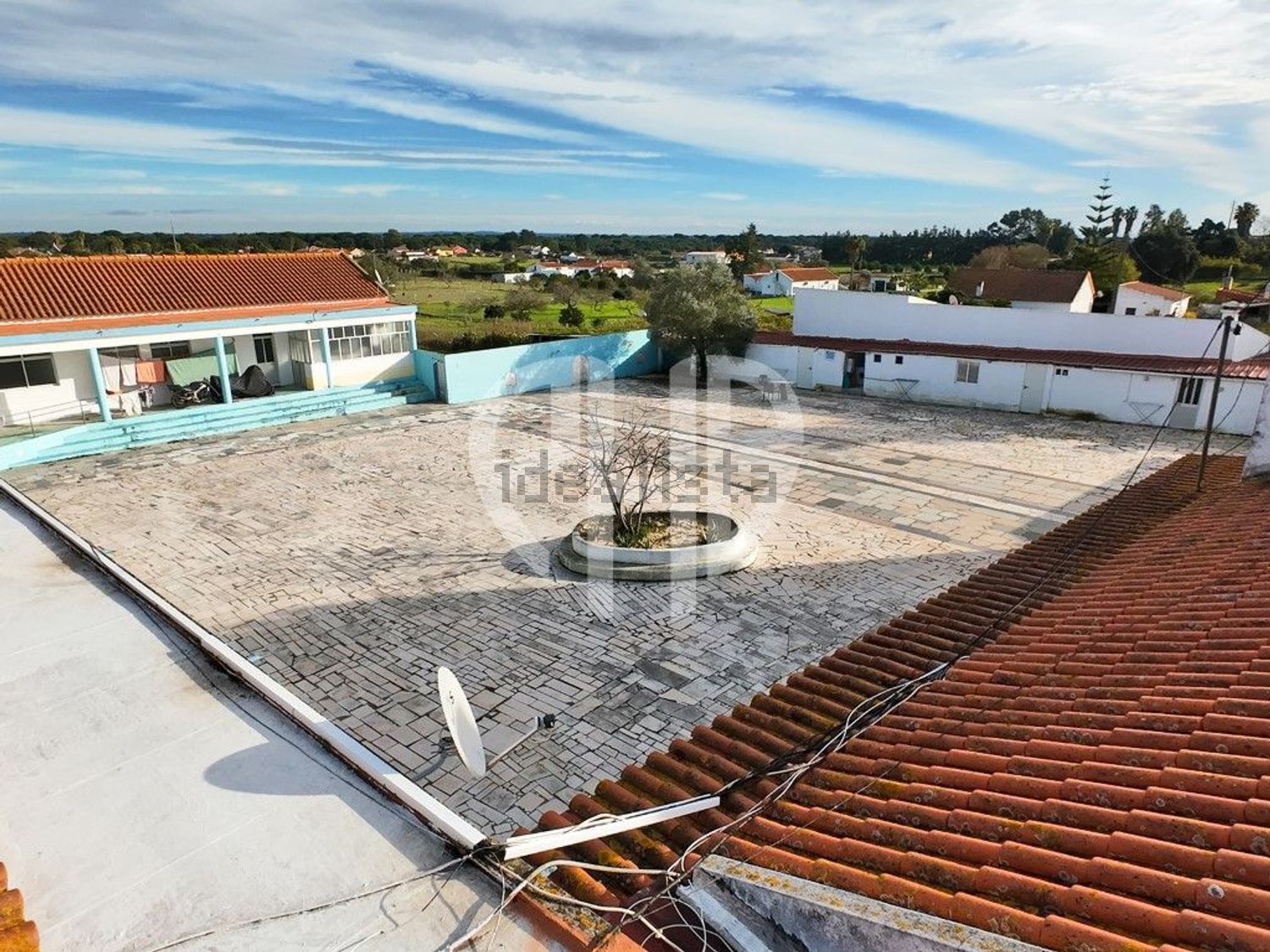 庄园出售在Rua 25 de Abril - 照片