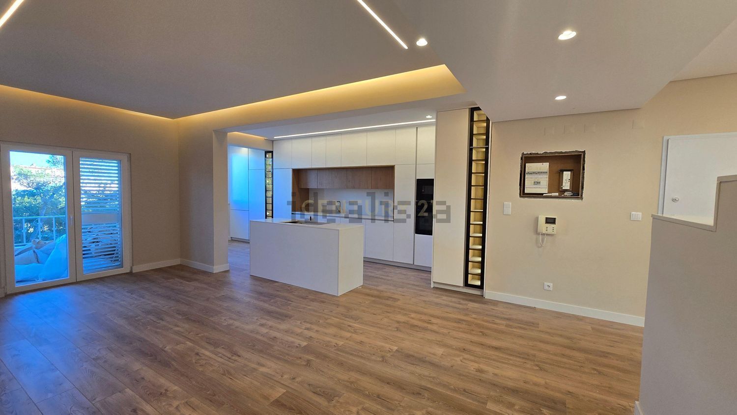 复式公寓出售在Costa da Guia - 客厅