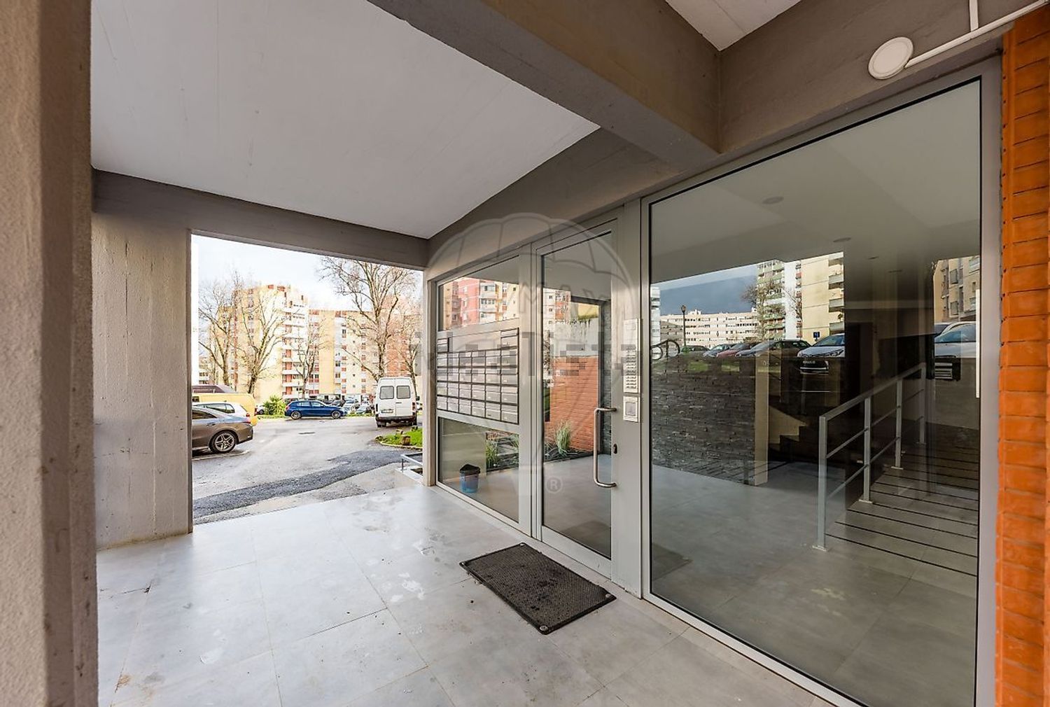 公寓 t4出售在Rua Capitão Tenente Oliveira e Carmo - 阳台