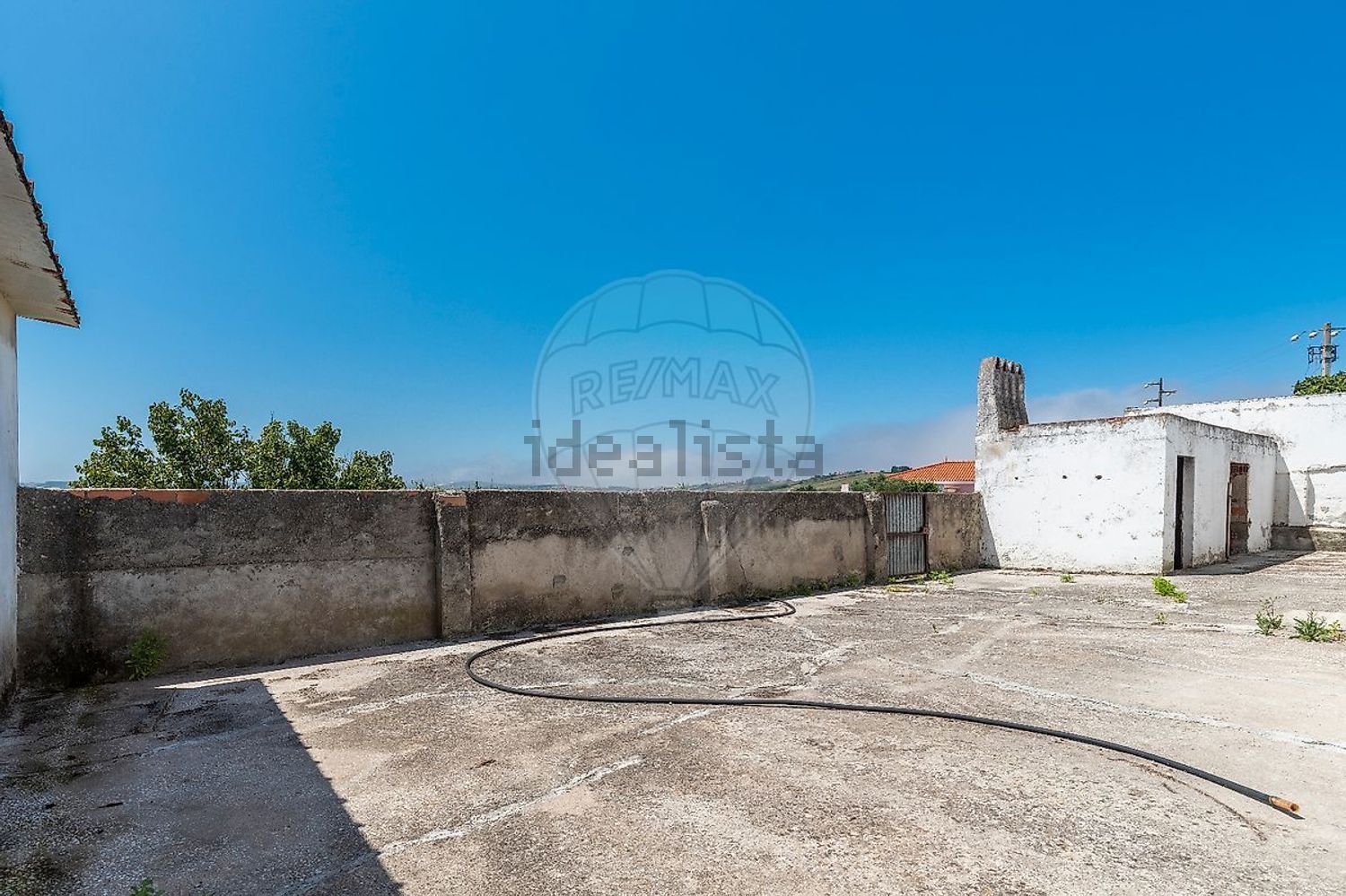 小楼房或独栋别墅出售在Rua da Guerra Peninsular - 照片