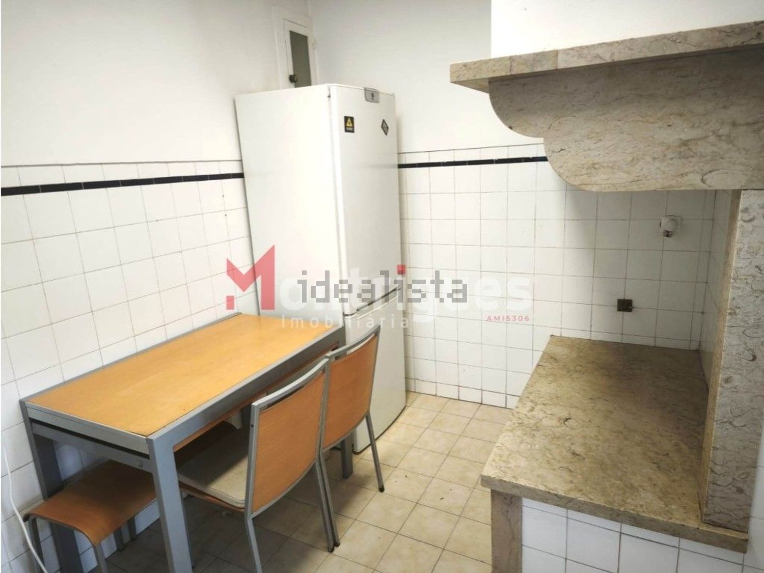 公寓 t4出售在Avenida Alfredo da Silva - 厨房