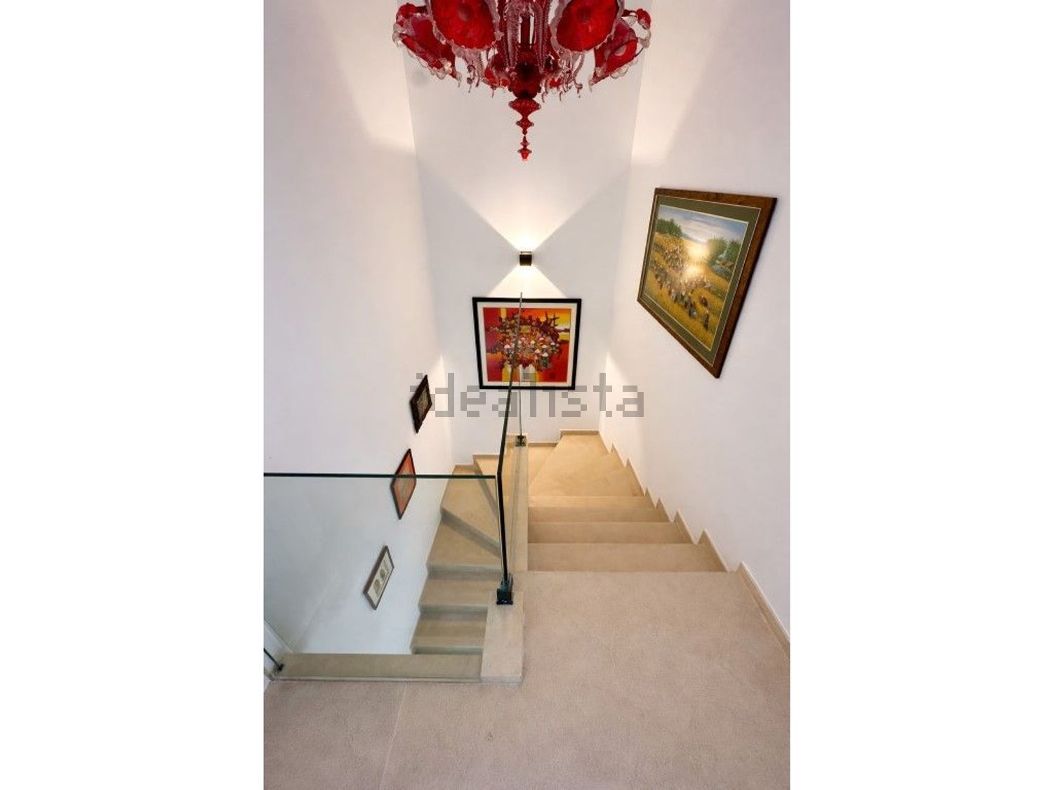 联排别墅出售在Rua dos Comarelos - 楼梯