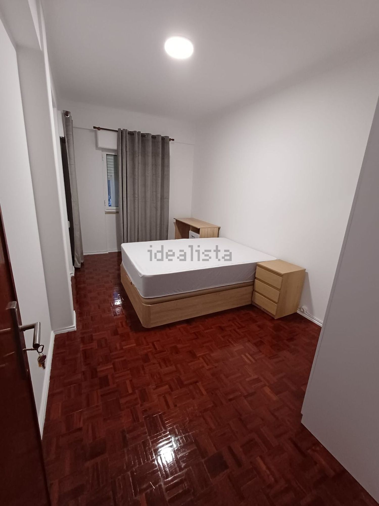 出租房间在Rua Sebastião da Gama, 11 - 卧室