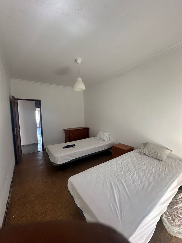 出租房间在Rua Bissau, 2