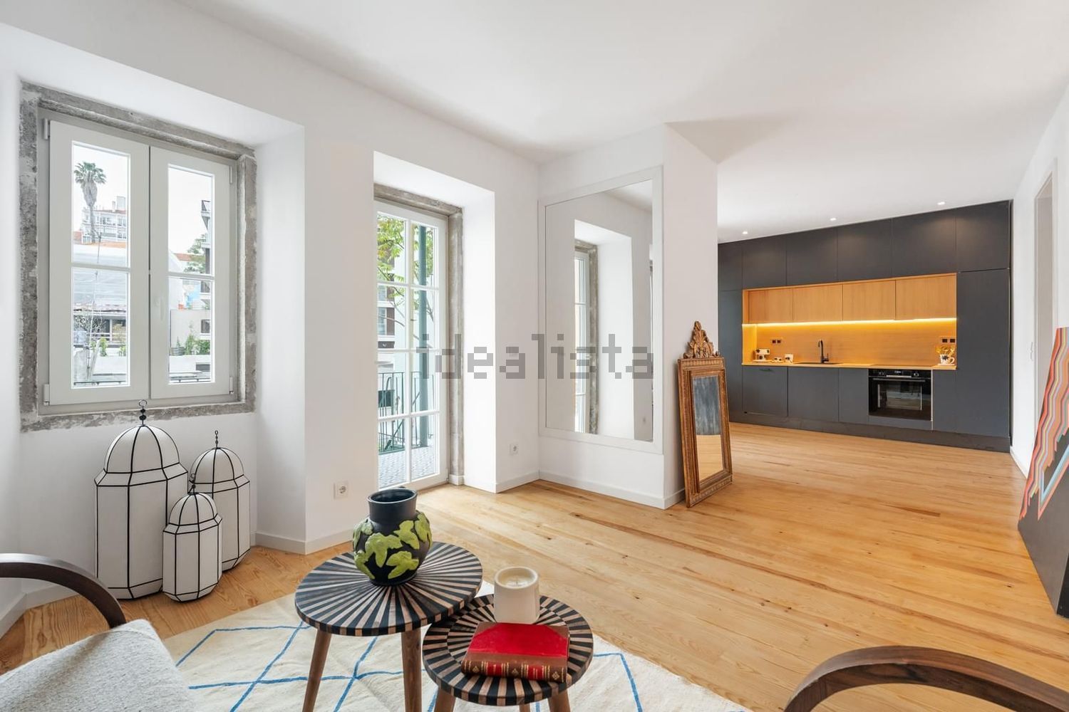 公寓 t2出售在Rua Leite de Vasconcelos - 客厅