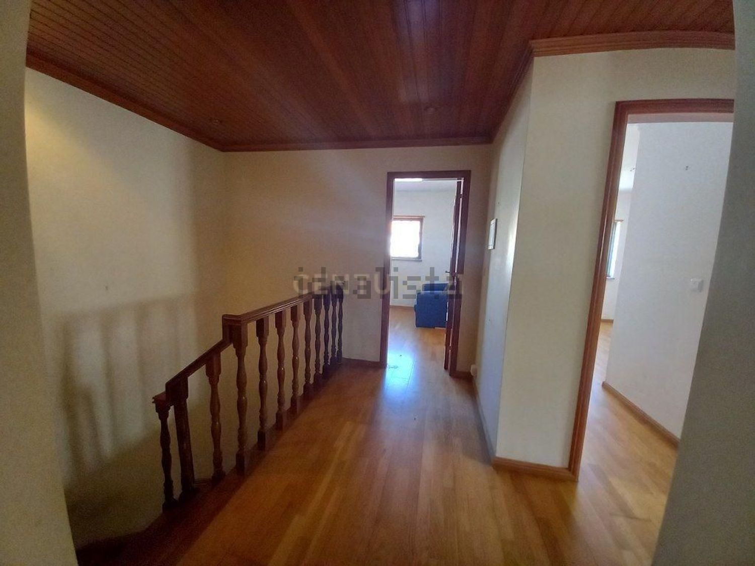 双拼别墅出售在Rua do Cerrado das Tramagueiras, 5 - 过道