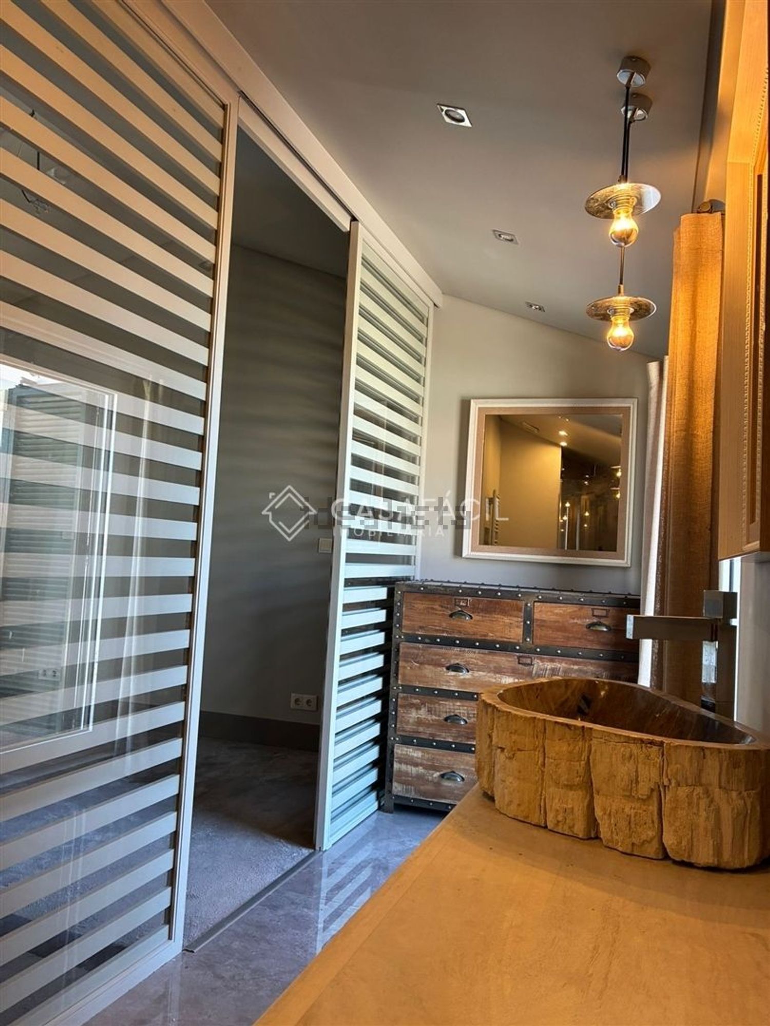 出租复式公寓在Avenida Infante D.João, 185 - 卫生间