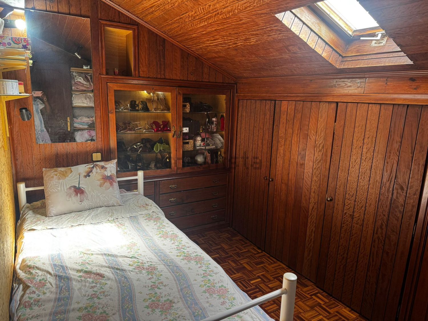 小楼房出售在Praceta António Herédia - 储藏室