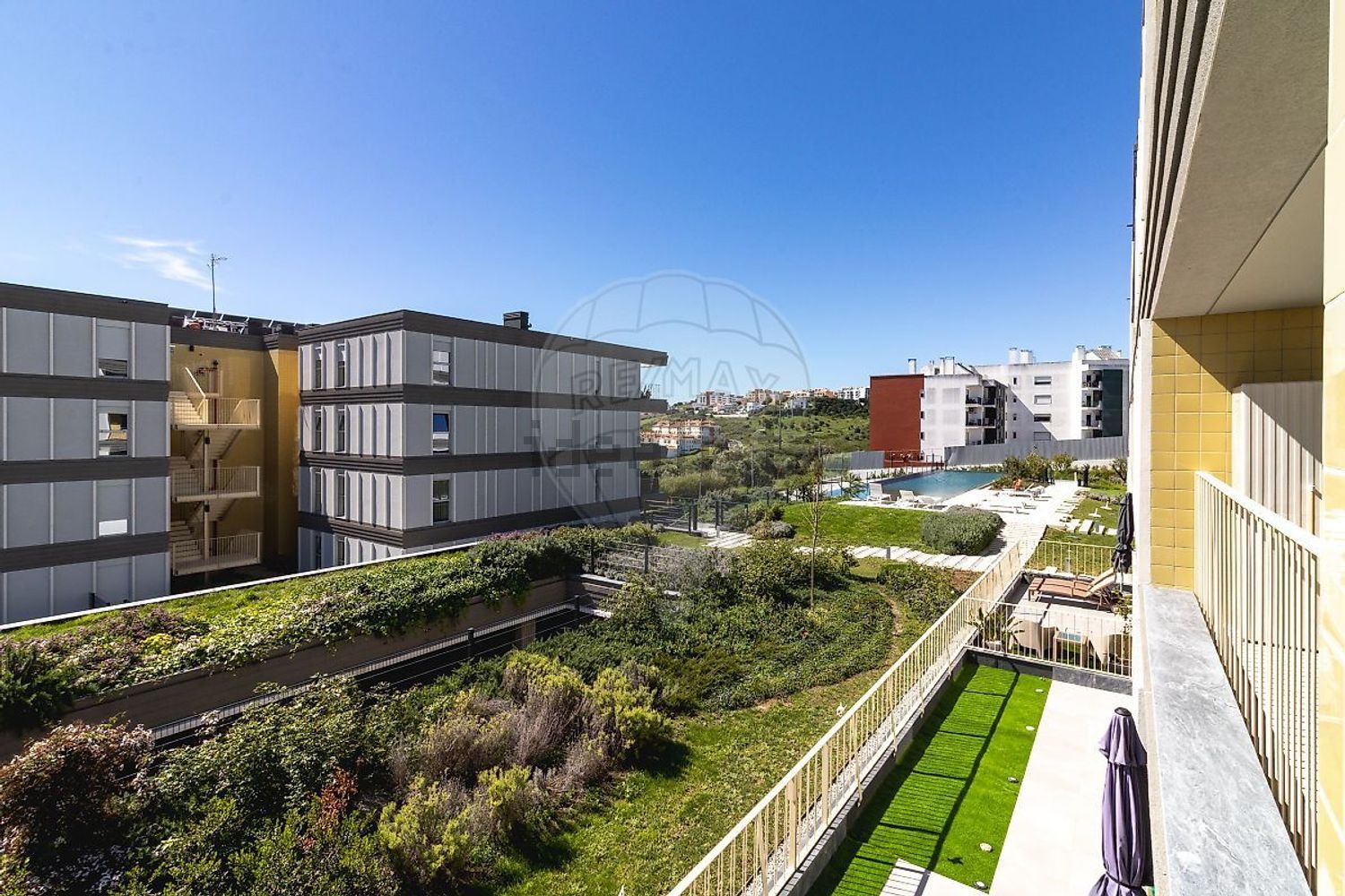 出租公寓 t2在Estrada Desvio - 照片