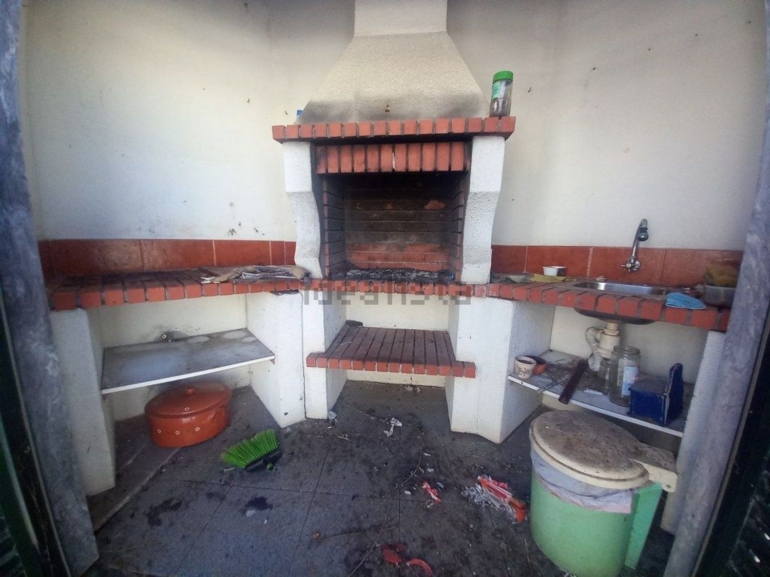 小楼房或独栋别墅出售在Rua do Cerrado das Tramagueiras - 详情