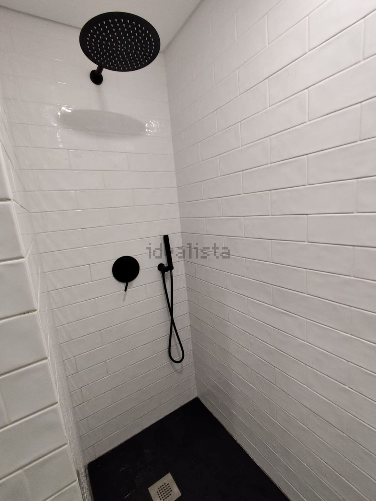 公寓 t3出售在Rua Cidade de Bolama, 381 - 卫生间