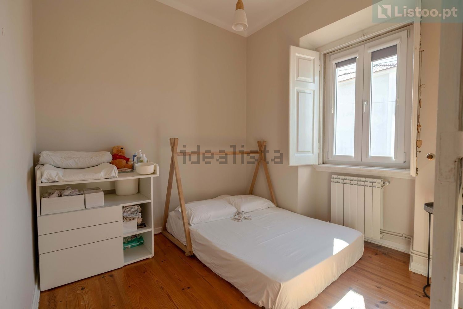 小楼房或别墅出售在Rua Dom António Correia de Sá - 卧室