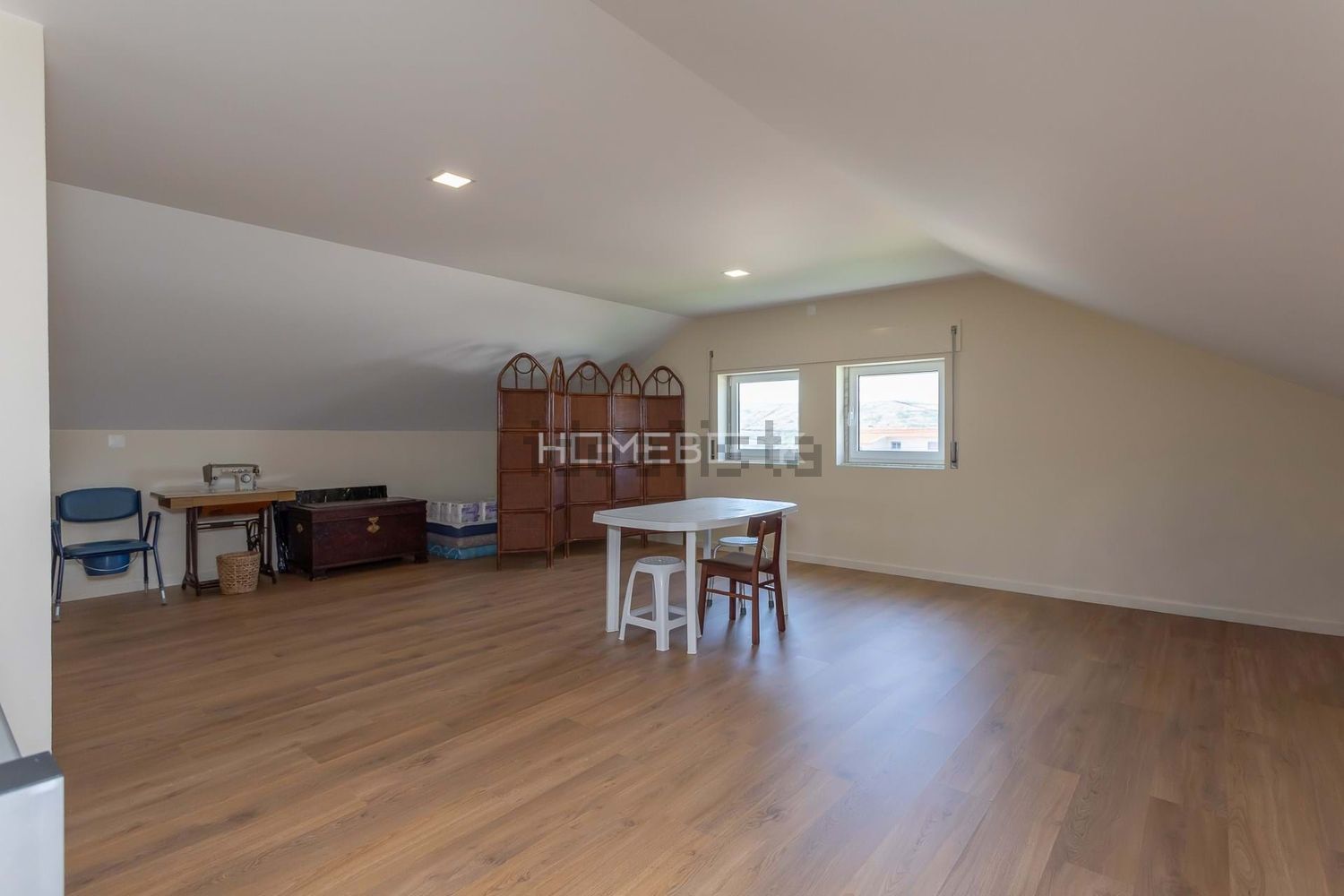 小楼房或别墅出售在Igreja Nova e Cheleiros - 客厅