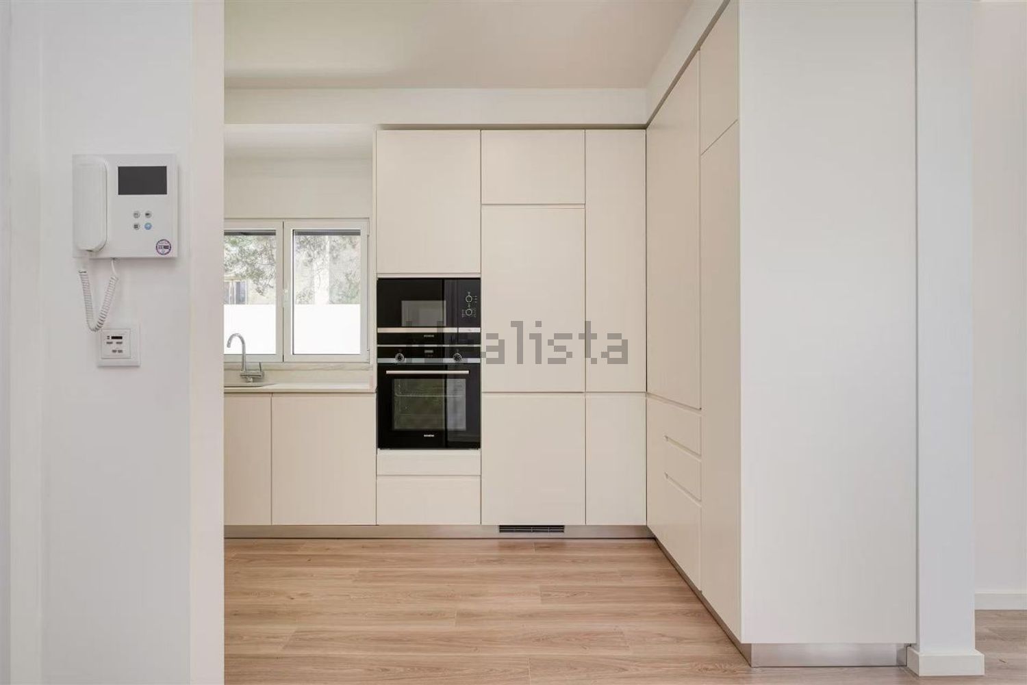 出租小楼房或独栋别墅在Praceta Santa Rita de Cássia - 厨房