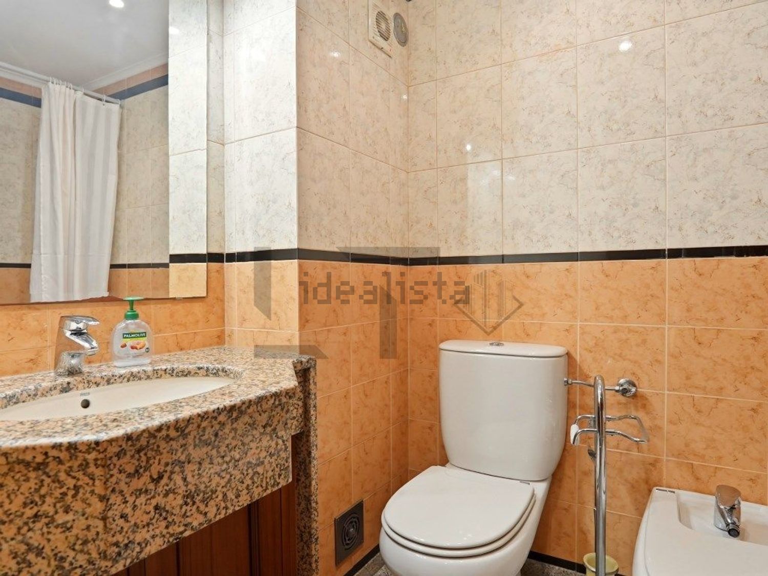 出租公寓 t2在Rua Comandante Cousteau - 卫生间