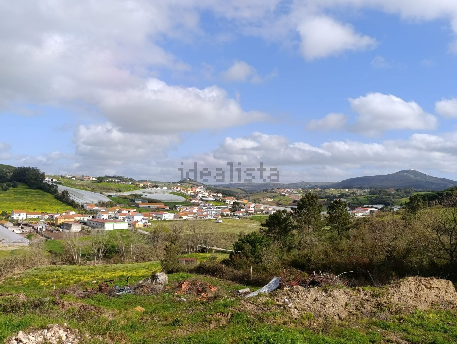 小楼房或独栋别墅出售在Caminho dos Reguengos - 视线