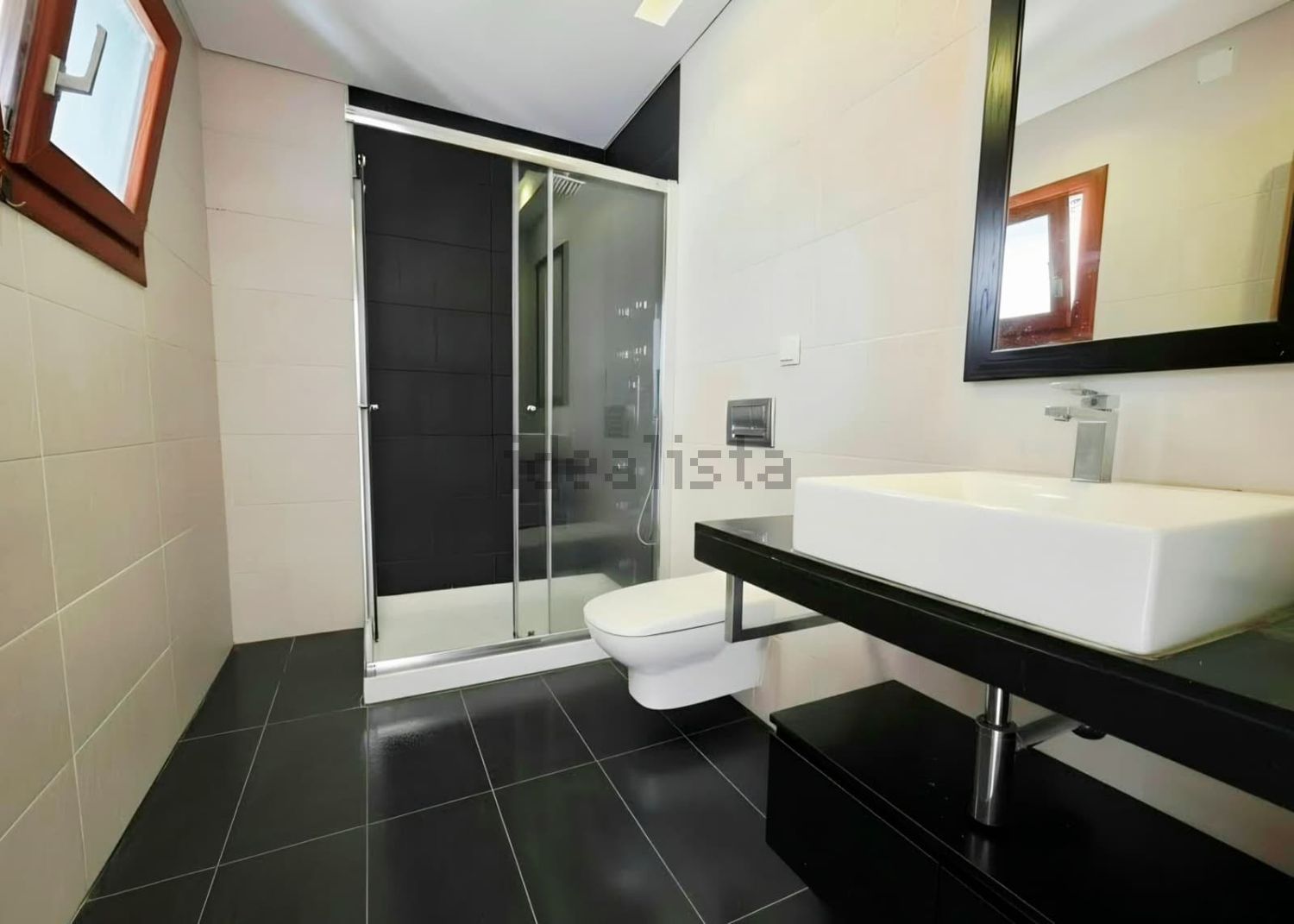 出租公寓 t3在Avenida dos Caeiros, 4 - 卫生间