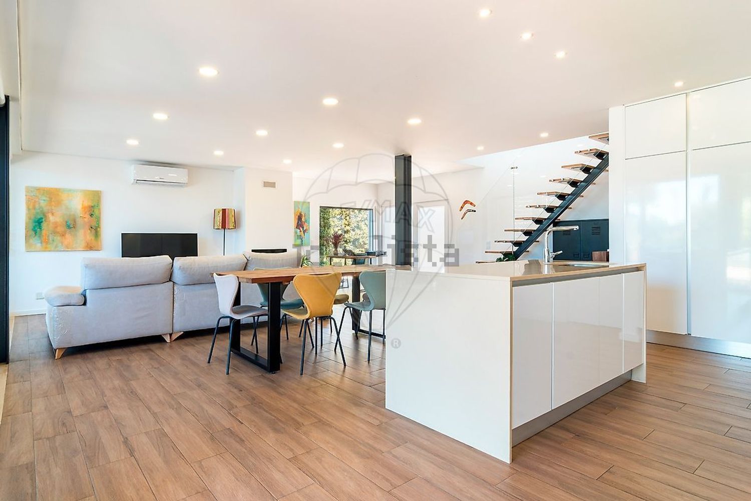 小楼房或独栋别墅出售在Rua dos Campos - 客厅