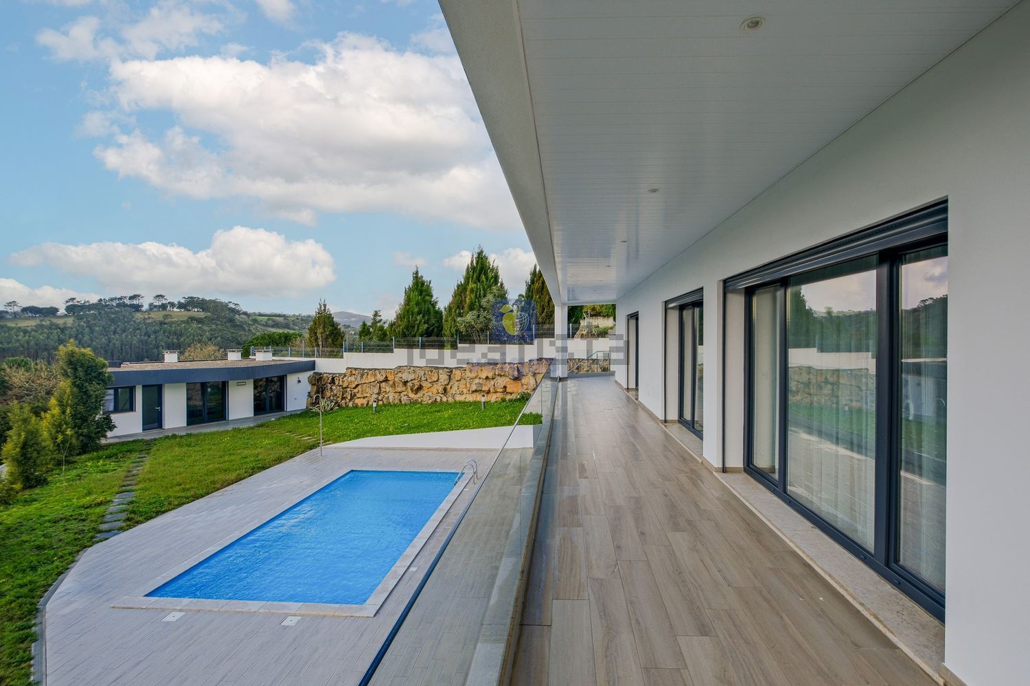 小楼房或别墅出售在Lousa - 游泳池