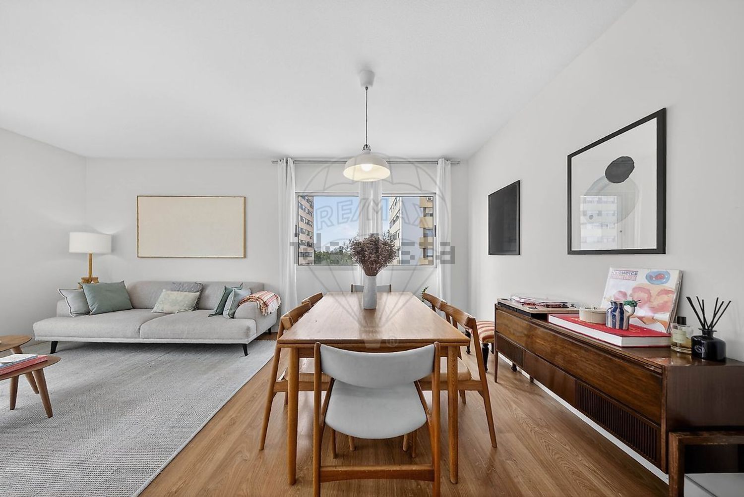 公寓 t3出售在Rua Públia Hortênsia de Castro - 客厅