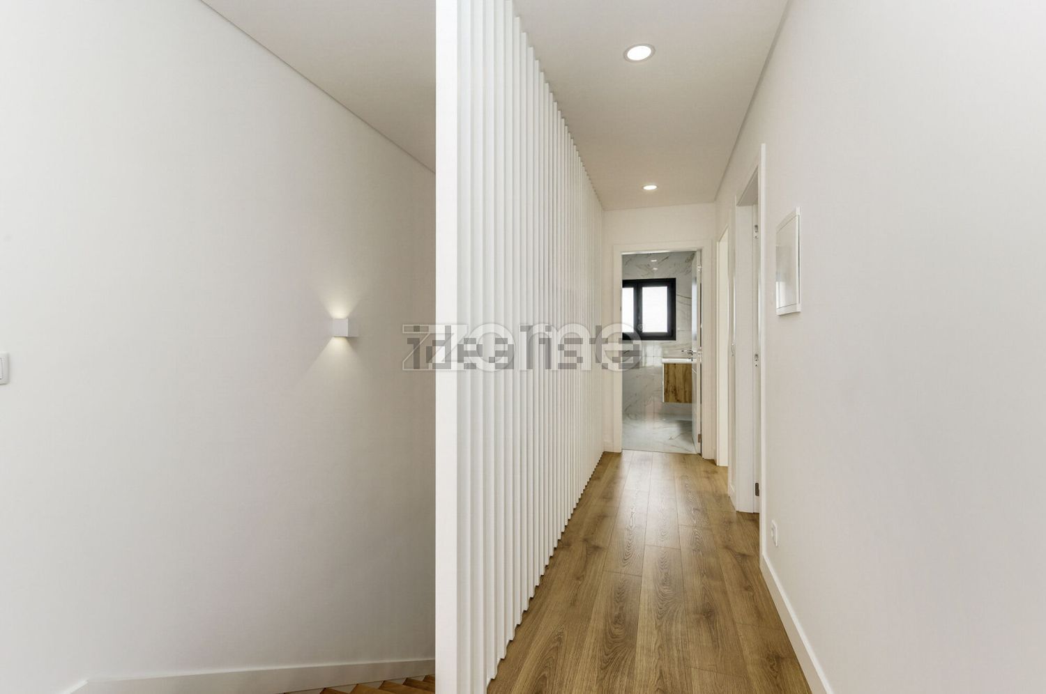 出租双拼别墅在Rua Portelas, 47 a - 过道