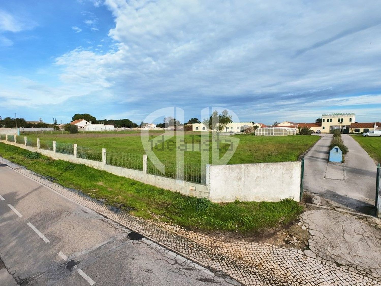 庄园出售在Rua 25 de Abril - 花园