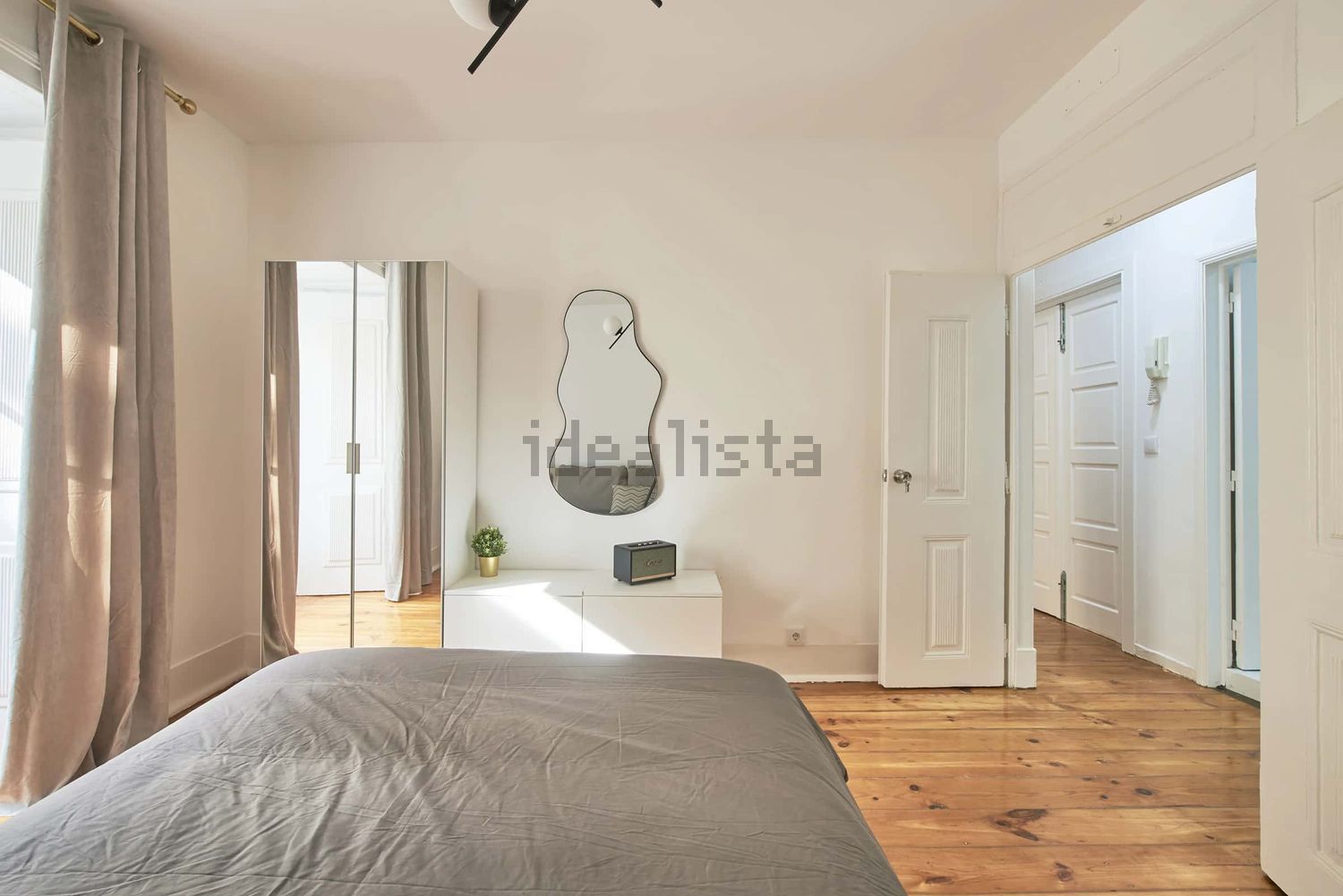 出租房间在Rua Nova da Trindade, 22 - 卧室