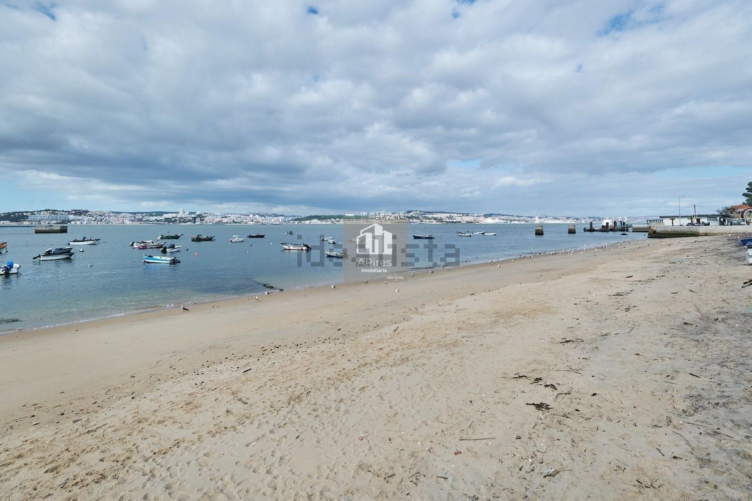 出租公寓 t1在Rua Tenente Maia s/n - 视线