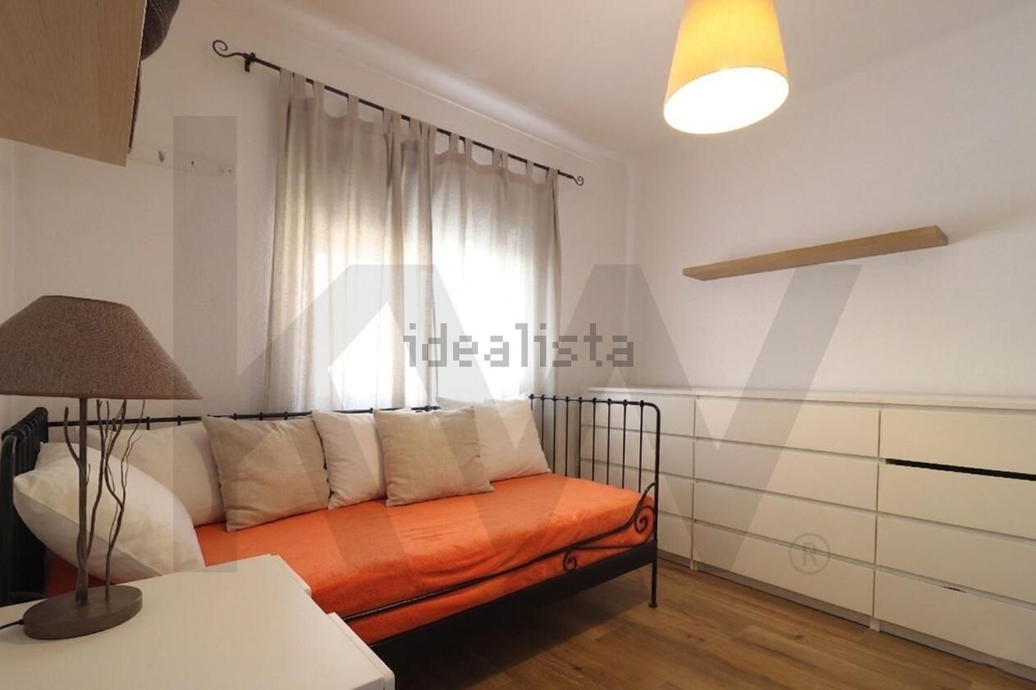 小楼房或独栋别墅出售在Rua António Aleixo - 卧室