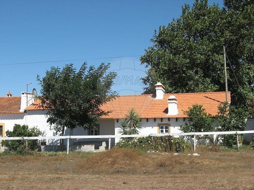 庄园出售在Rua António Roldão