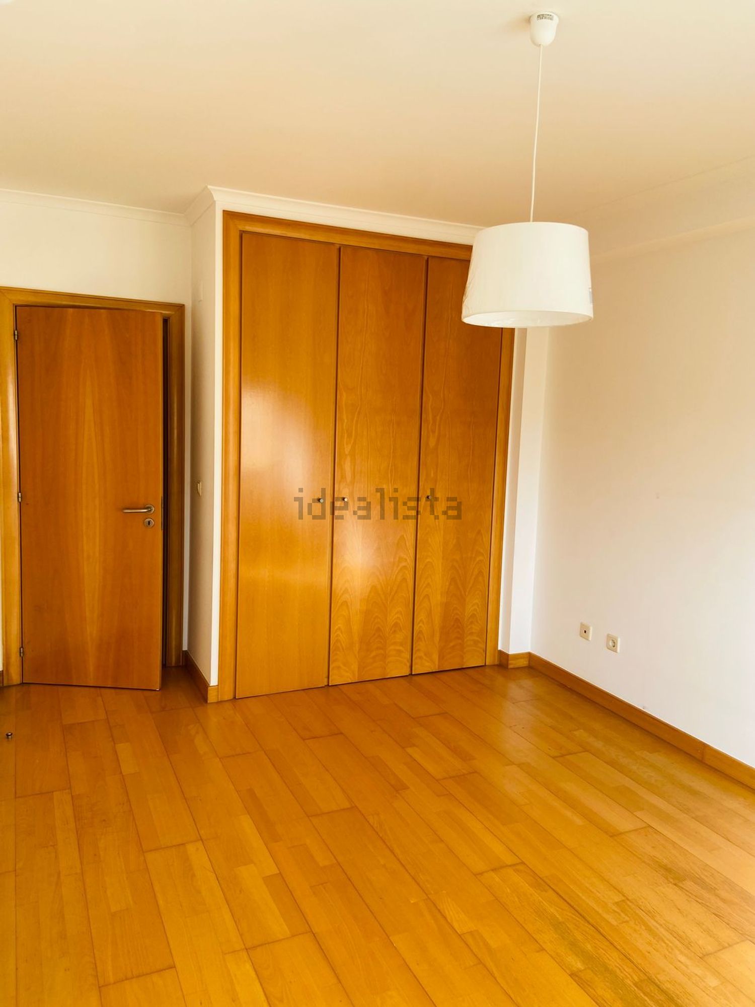 出租公寓 t2在Avenida Edmundo Lima Basto, 7 n - 卧室