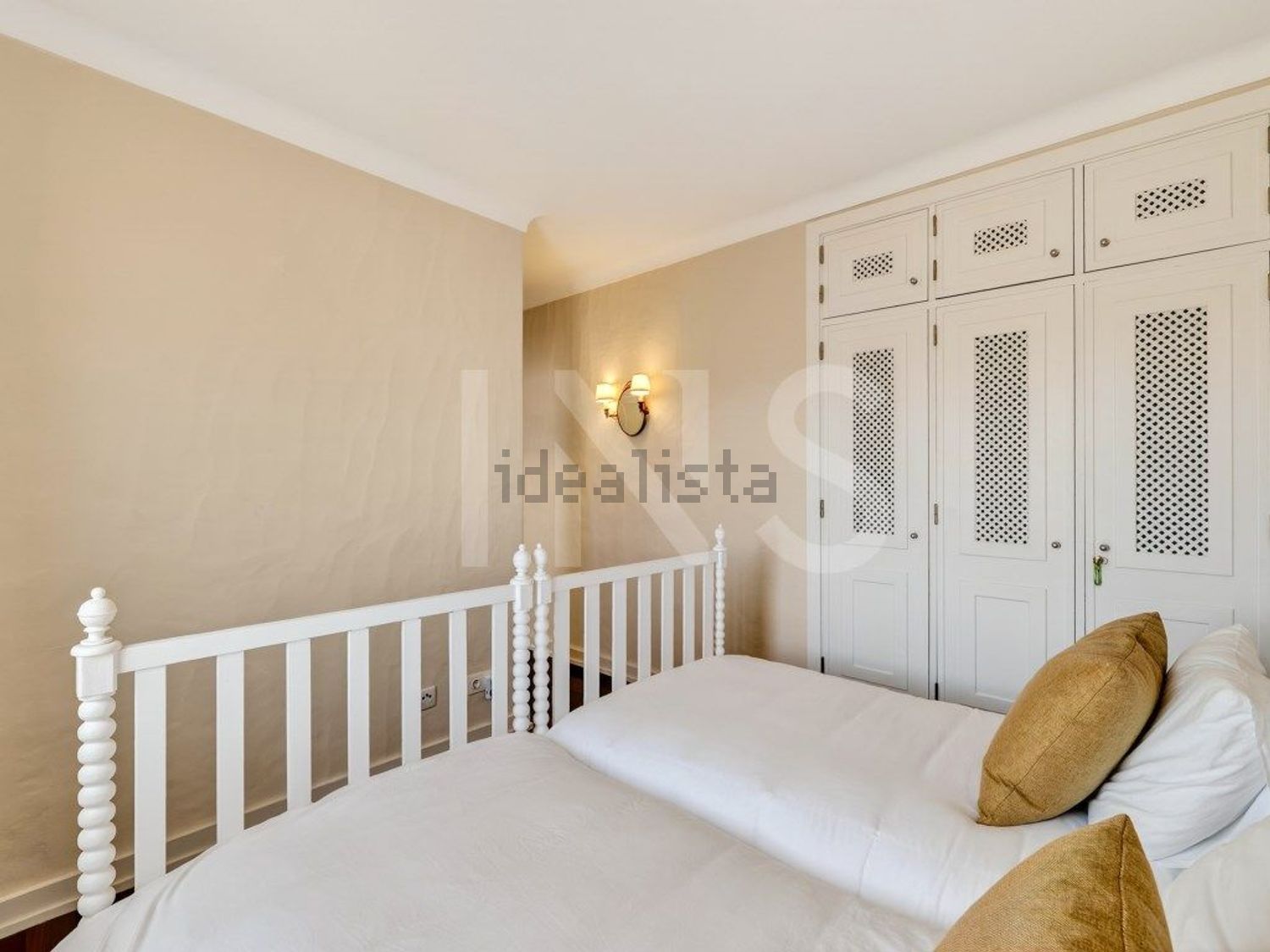 小楼房或独栋别墅出售在Rua do Beco - 卧室