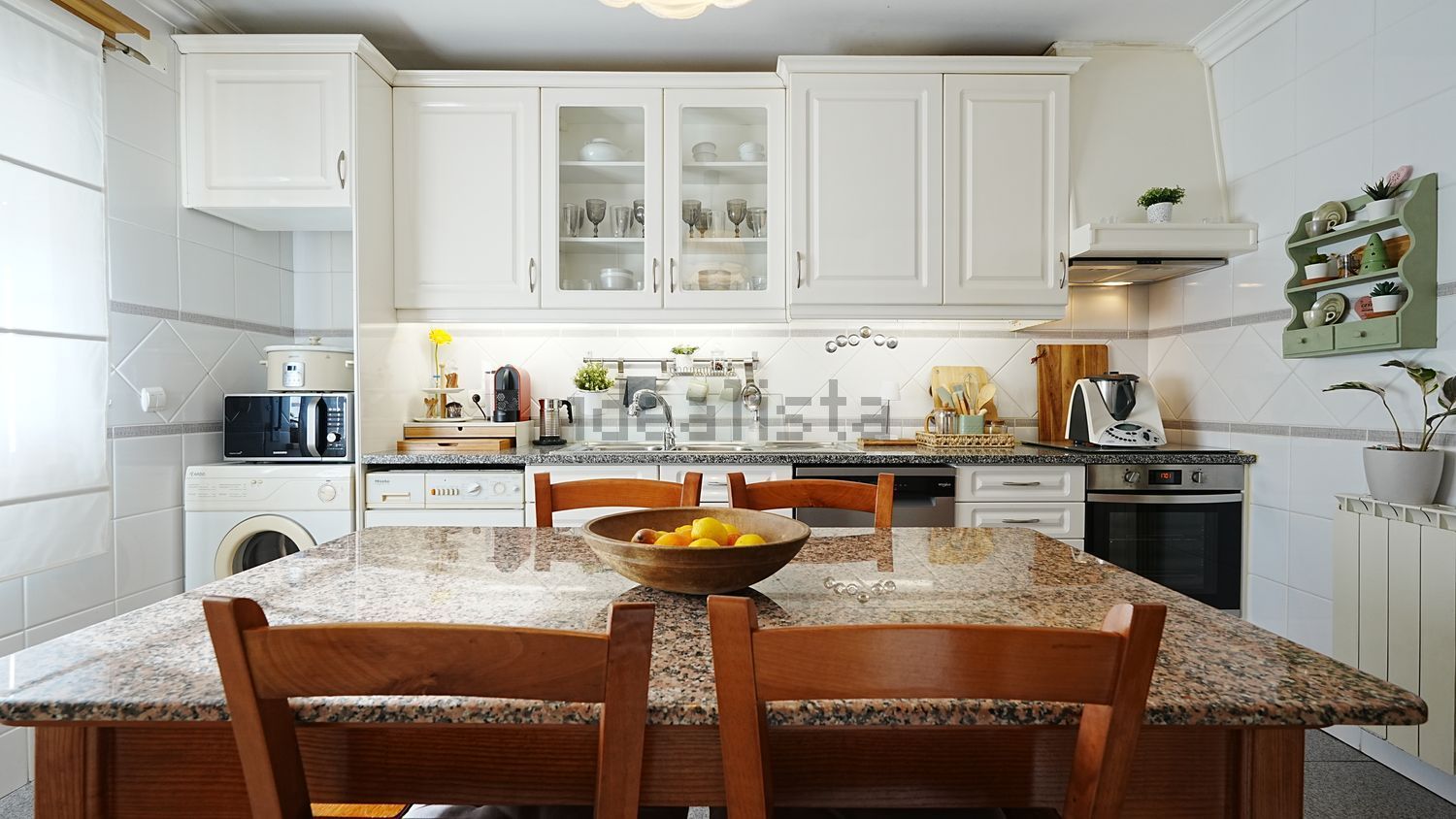 公寓 t3出售在Rua Movimento das Forças Armadas - 客厅