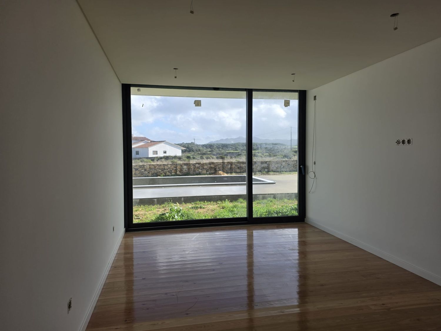 小楼房或独栋别墅出售在Rua do Rossio de Trás, 1 - 居住