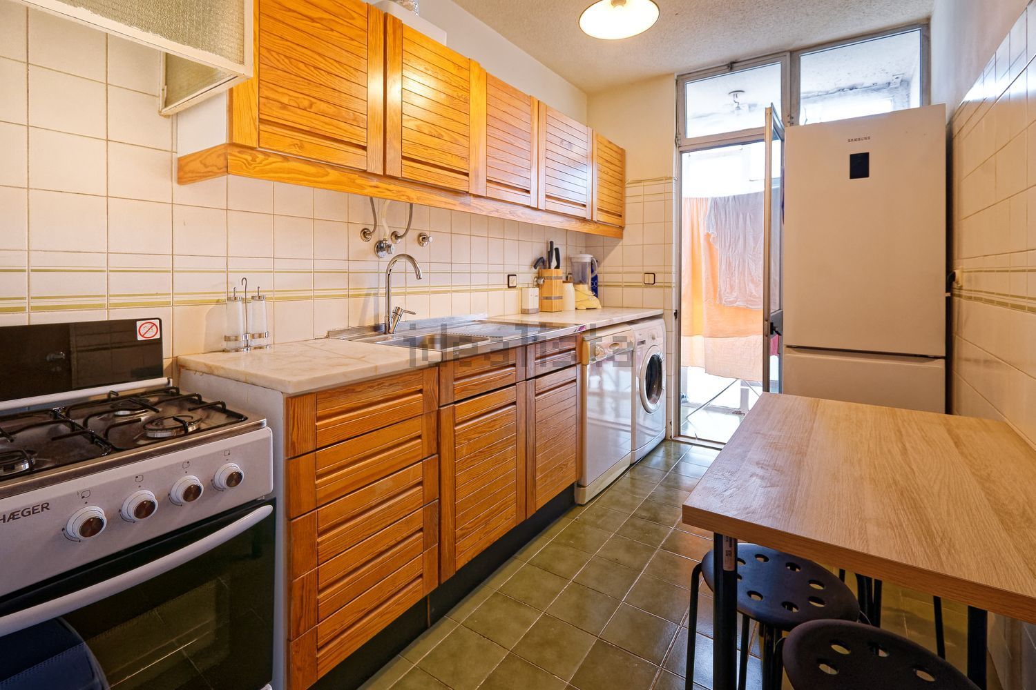 出租公寓 t2在Rua Abel Teixeira Pinto - 厨房