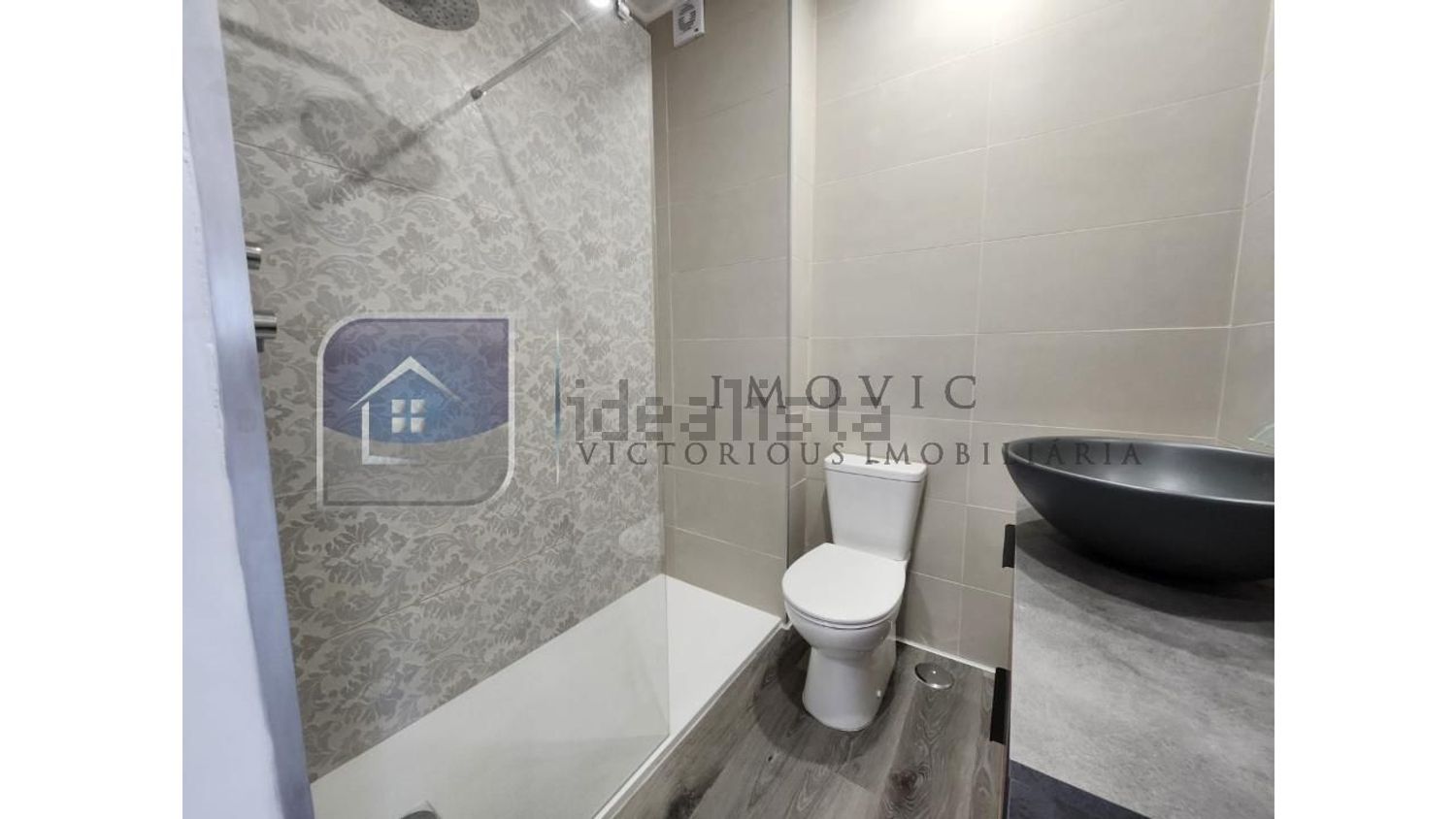 公寓 t2出售在Baixa da Banheira - 卫生间