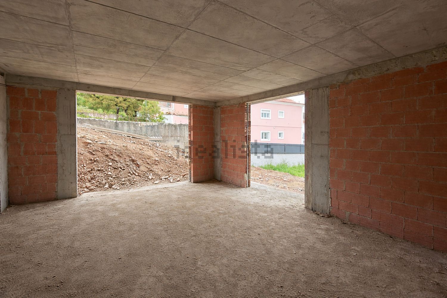 小楼房或独栋别墅出售在Rua a - 照片