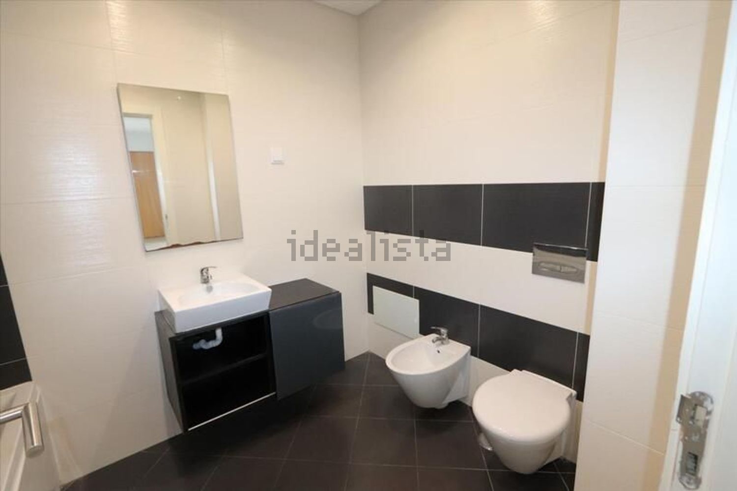 公寓 t3出售在Rua José Afonso - 卫生间