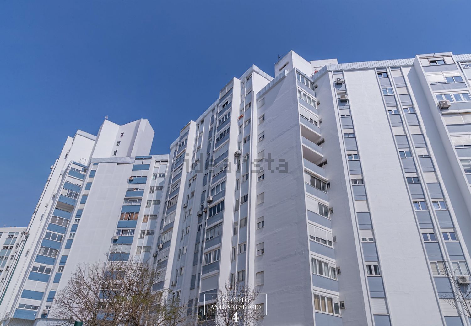 出租公寓 t2在Alameda António Sérgio, 4 - 视线