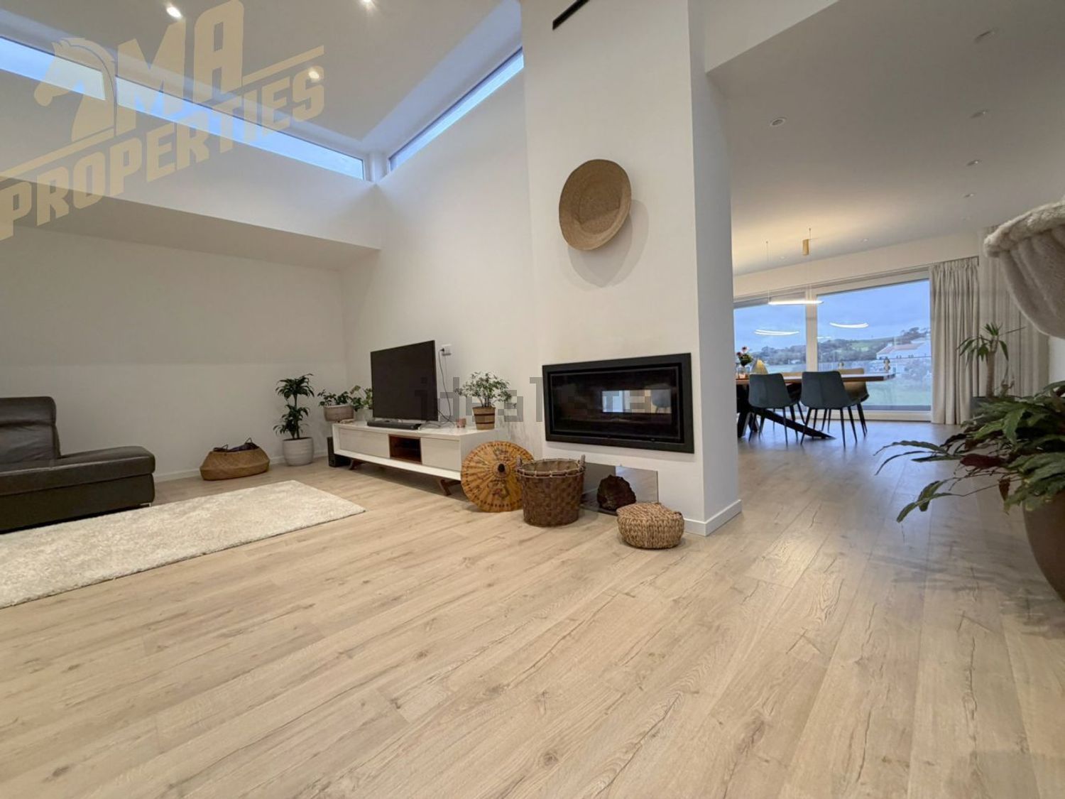 小楼房或独栋别墅出售在Rua da Mandinga, 20 - 客厅